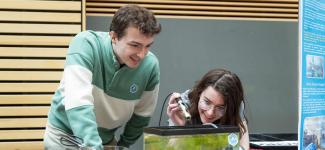 students doing an experiment